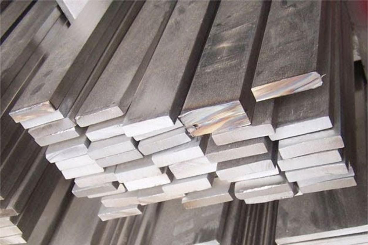 Thép Lá Mạ Kẽm 4 Xưởng gia công thép la của Inox Hải Minh với các thiết bị cắt laser, chấn uốn CNC hiện đại.